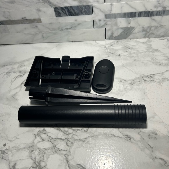 SunForce 15 LED Bulbs Solar String Light w/remote - Picture 8 of 8